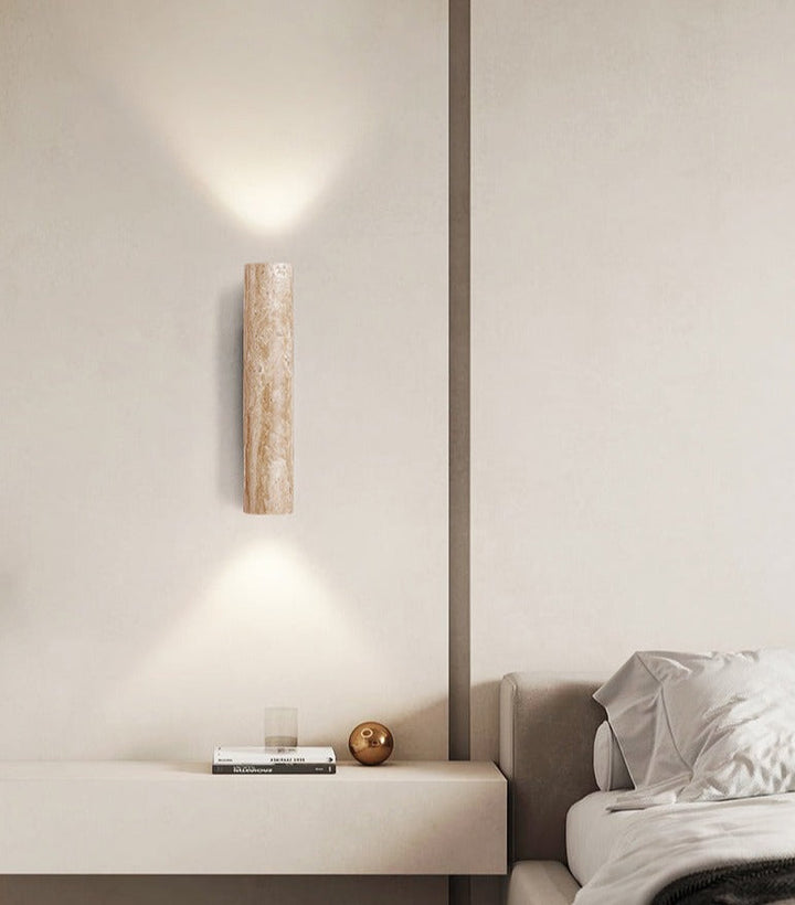 Skanto | Vegglampe med håndlaget finish i ånden av Wabi-Sabi