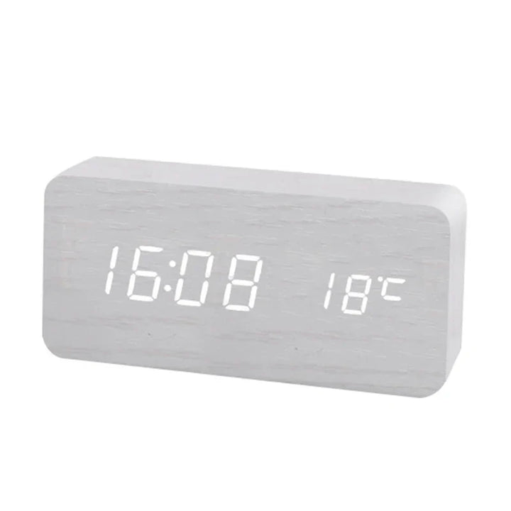 Skanto | EcoTime Tre Digital Vekkerklokke | LED Display | Moderne Design | Stille | Miljøvennlig
