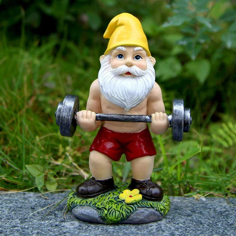 Skanto | Morsom Nisse Figurine laget av Harpiks som Vektløfter for Hagedekorasjon