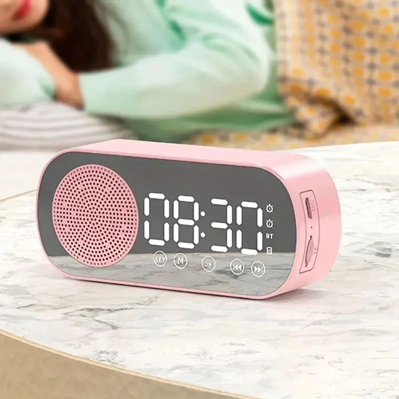 Skanto | Digital vekkerklokke med Bluetooth-høyttaler og FM-radio