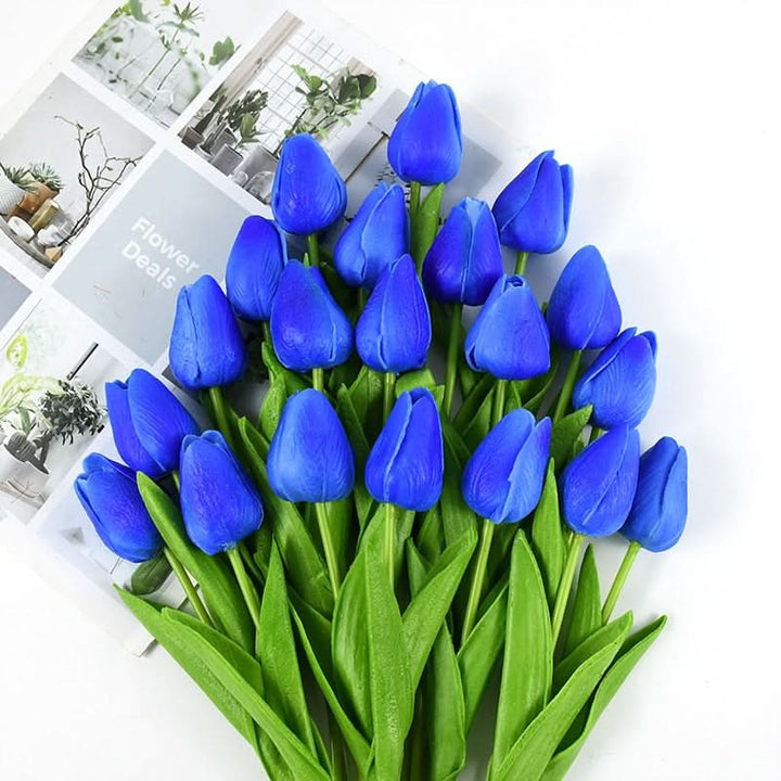 Künstlicher Tulpenstrauß mit realistisk wirkenden Blüten