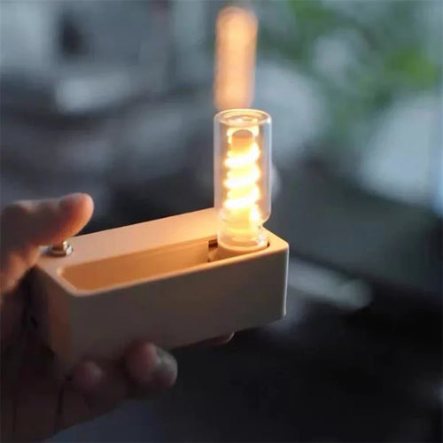 Skanto | Mekanisk Flip Oppladbar Nattlampe