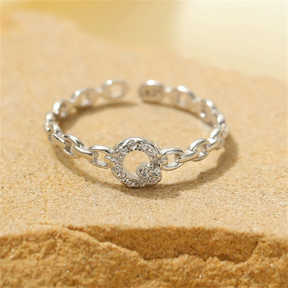 Skanto | Delikat Diamant Bokstav Initial Ring