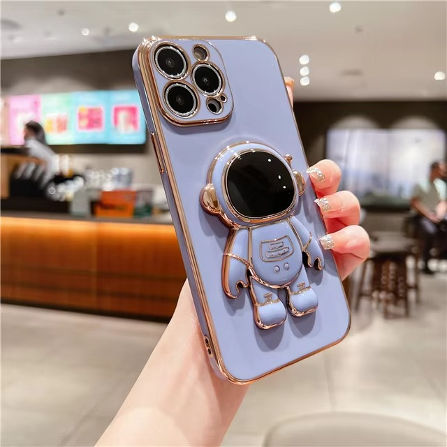 Skanto | Astronaut Kickstand Myk Etui for Ulike iPhone Modeller