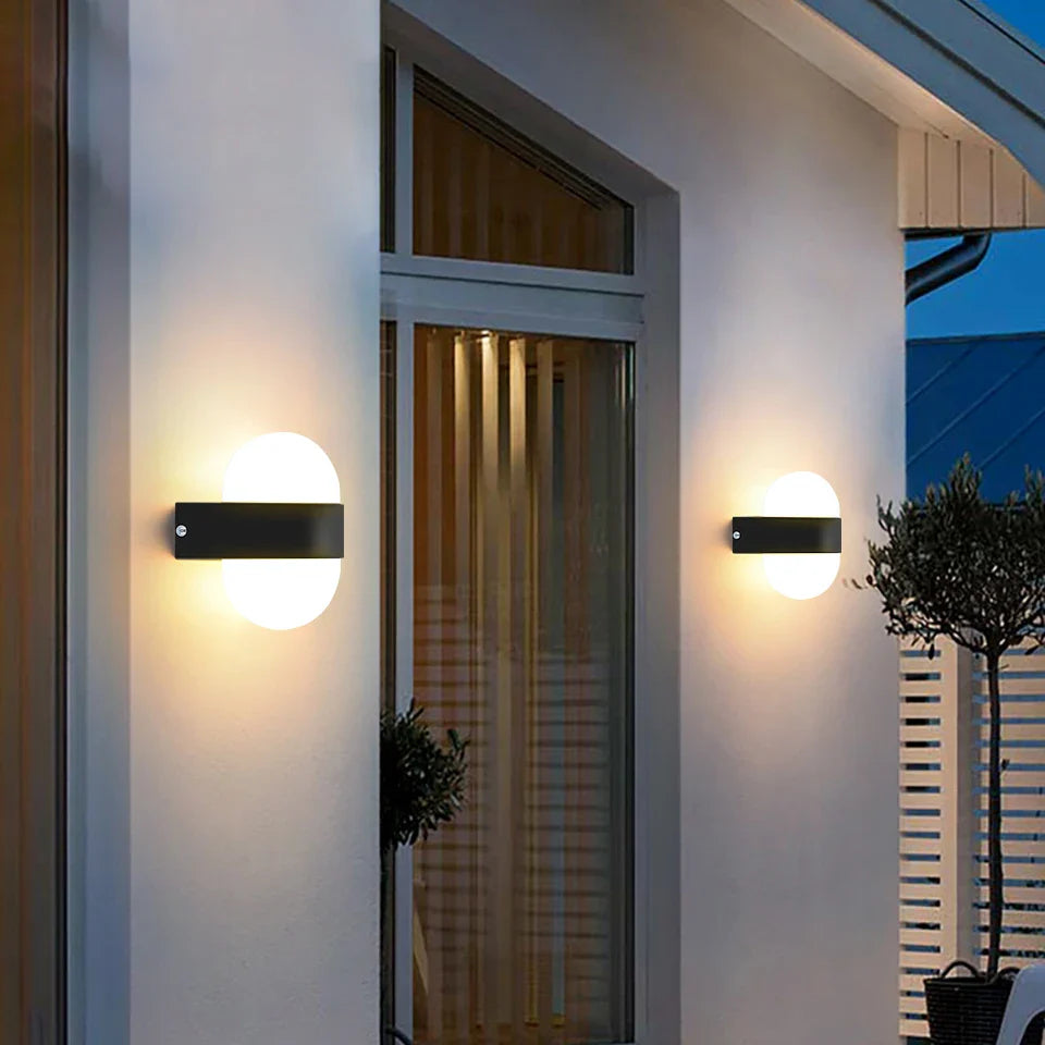 Skanto | LED Utendørs Vegglampe AuroBeam | IP66 Vanntett | Bevegelsessensor & Skumringssensor | 6W / 12W