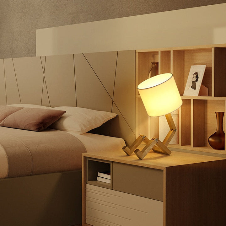 Skanto | Robot Form Tre Lyske lampe
