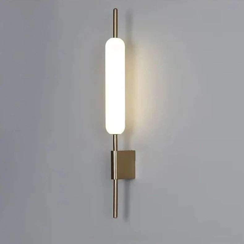 Skanto | AuraGold – Elegant Gullvegglampe for LED-belysning