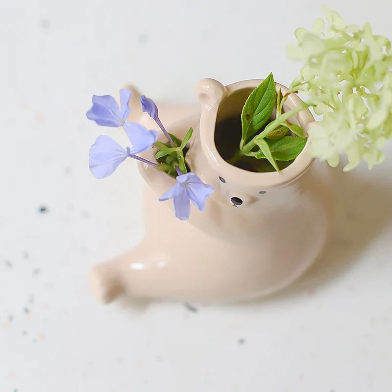 Bjørn med blomsterpotte | Skanto