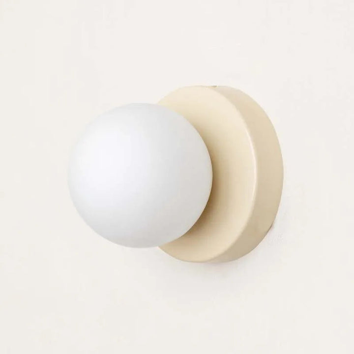 LumiGlobe - Moderne Vegglampe med Glassblokk i Mid-Century Stil Skanto