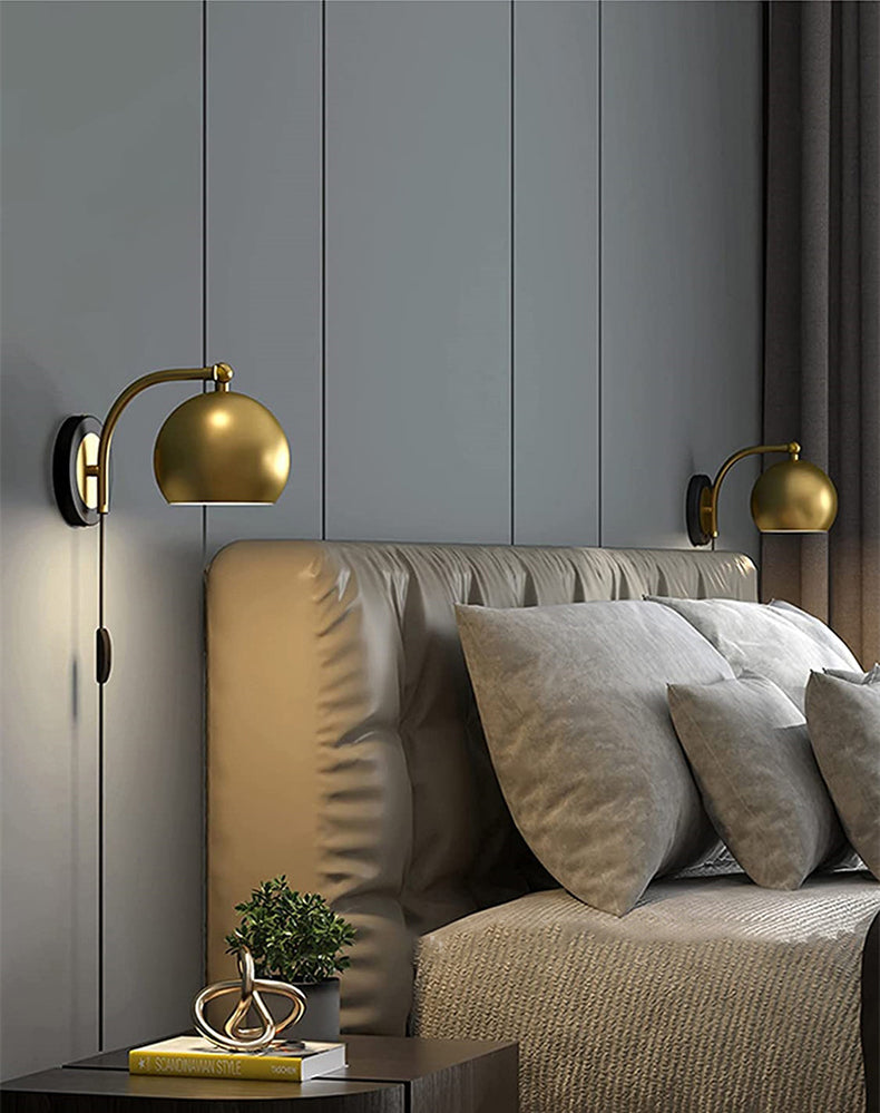 Skanto | Elegant vegglampe med et preg av fortiden og moderne funksjon
