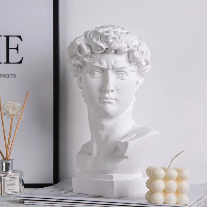 Skanto | Moderne David Bust Skulptur - Abstrakt Harpiks Studie for Moderne Dekor