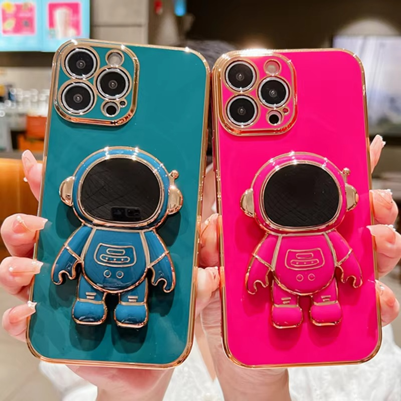 Skanto | Astronaut Kickstand Myk Etui for Ulike iPhone Modeller