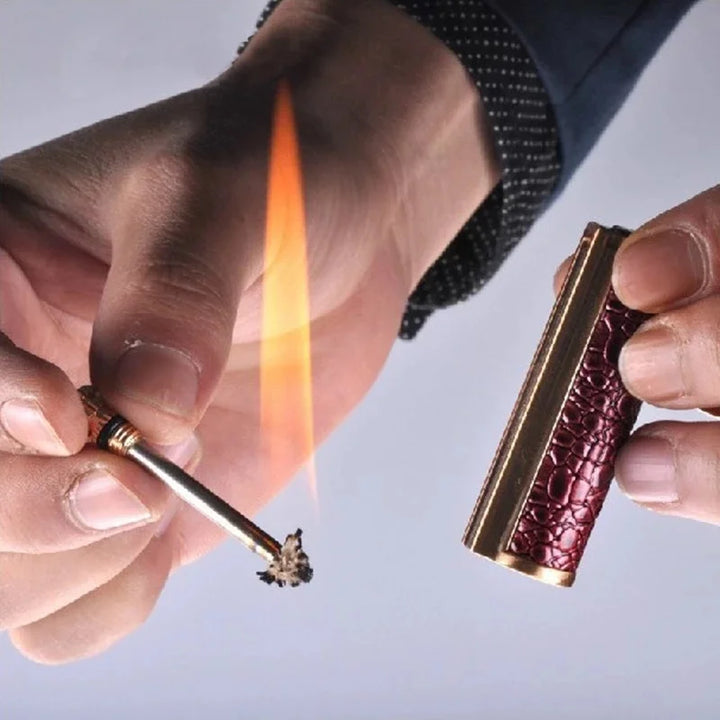 Lærri nøkkelring Metall Tenner Inferno Lighter | Skanto