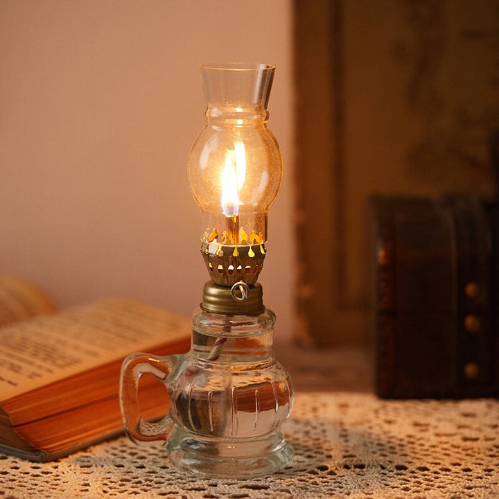 Vintage Kerosene Oil Lamp | Skanto