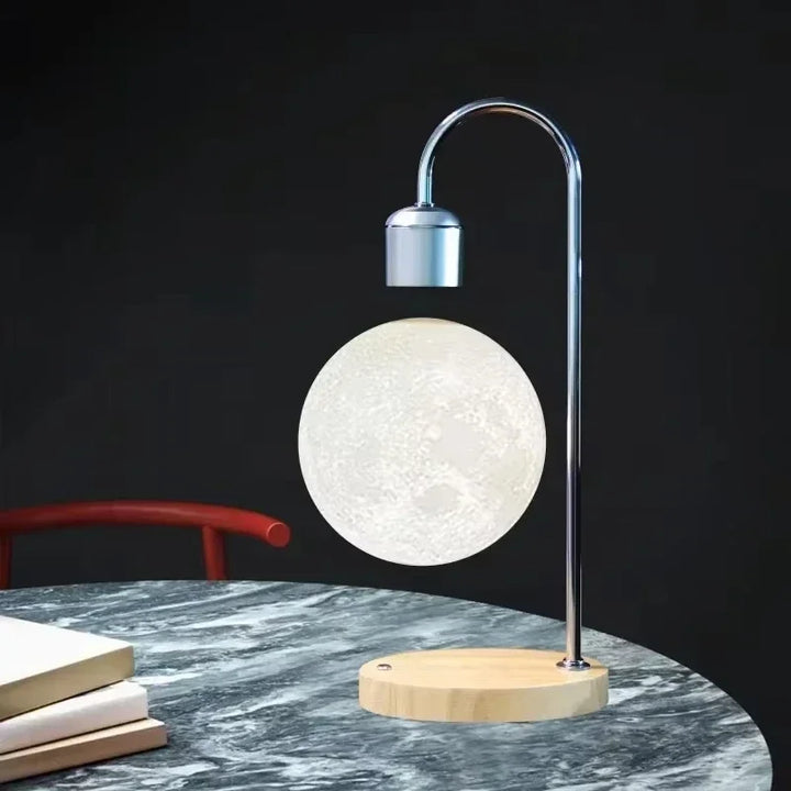 Skanto | LED Måne Lampe med Magnetisk Levitasjon og Trådløs Lading