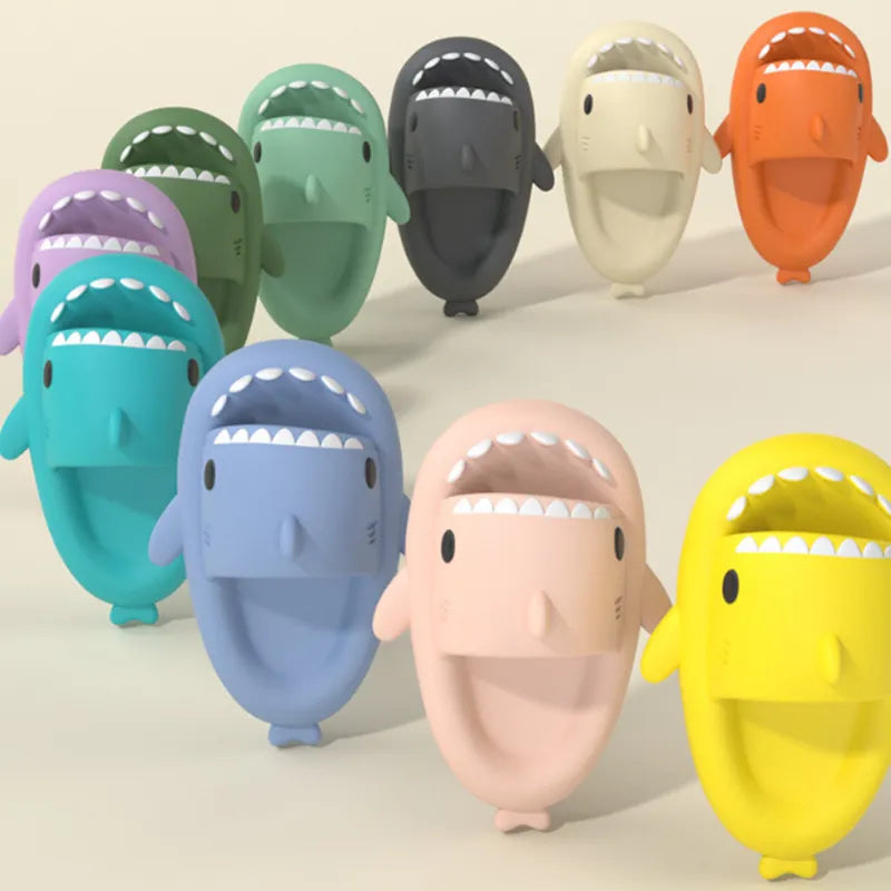 Skanto | Sharkywalk - Hai Slippers