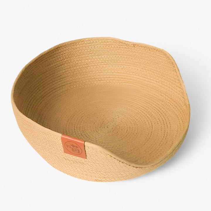 Handgewebtes Bambus-Haustierbett mit weichem Kissen – Luna Nest