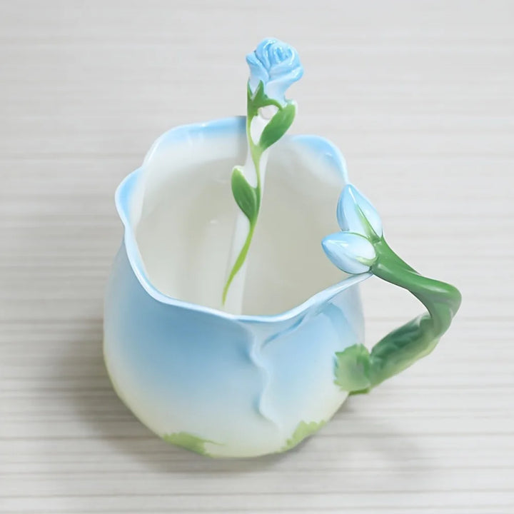 Skanto | 3D Rose Blomst Kaffe Mugge Keramiske Kaffe Mugger Søte Estetiske Vannkopper med Skje Sommer Vinter Drikke Utstyr Valentinsdag Gaver