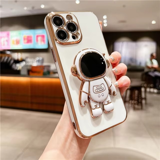 Skanto | Astronaut Kickstand Myk Etui for Ulike iPhone Modeller