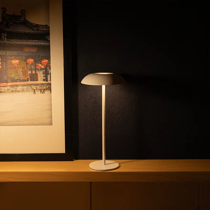 WarmTouch - Trådlampe med oppladbar funksjon og berøringskontroll Skanto