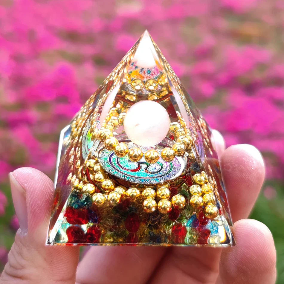 Skanto | Orgonitt-pyramide helbredelse krystaller energigenerator med ametyst pendel - Reiki chakra meditasjonsverktøy og romdekor