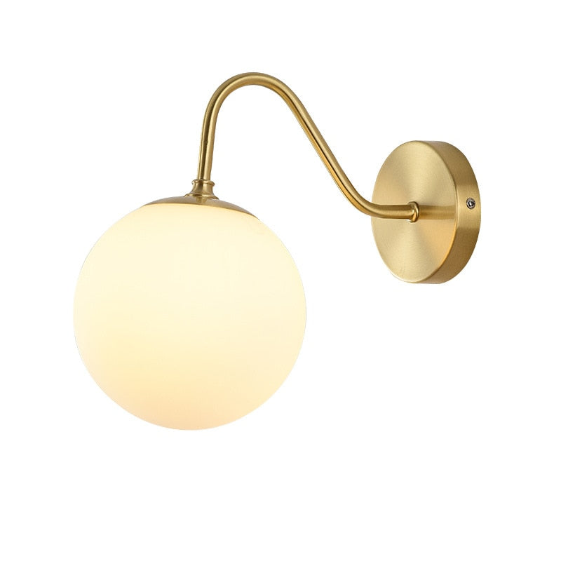 Skanto | SphereLuxe – Skandinavisk Vegglampe med Justerbart Lys