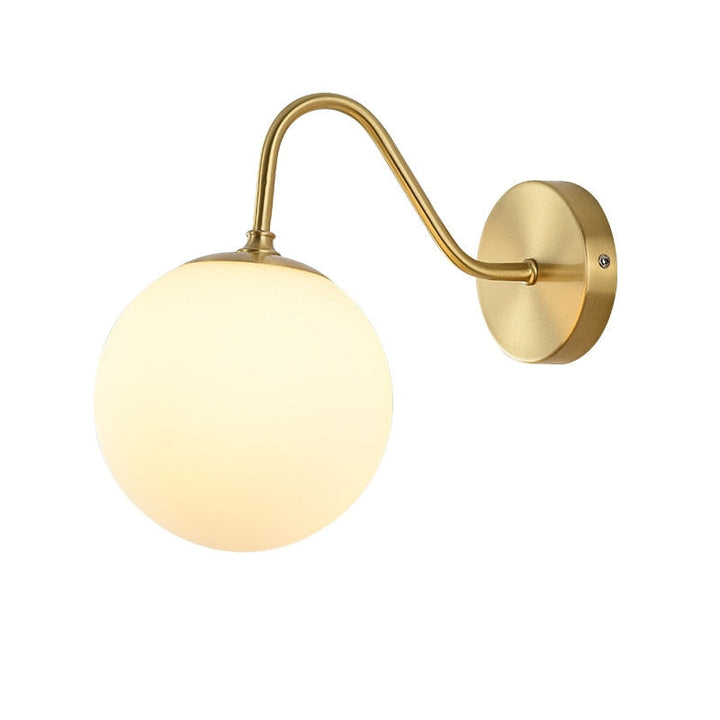 Skanto | SphereLuxe – Skandinavisk Vegglampe med Justerbart Lys