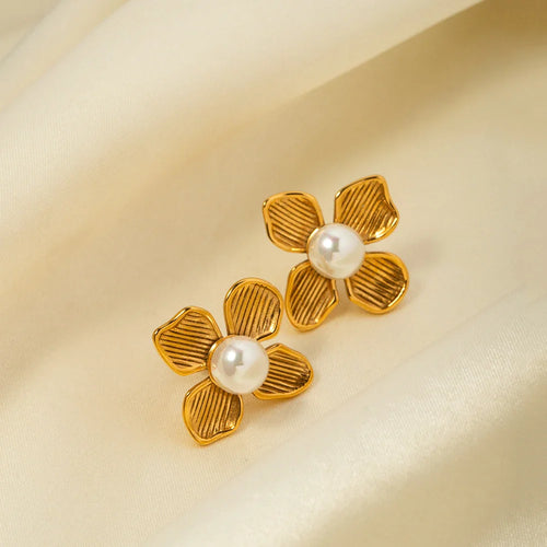 Skanto | 18k Fire Petal Teksturert Perle Blomst