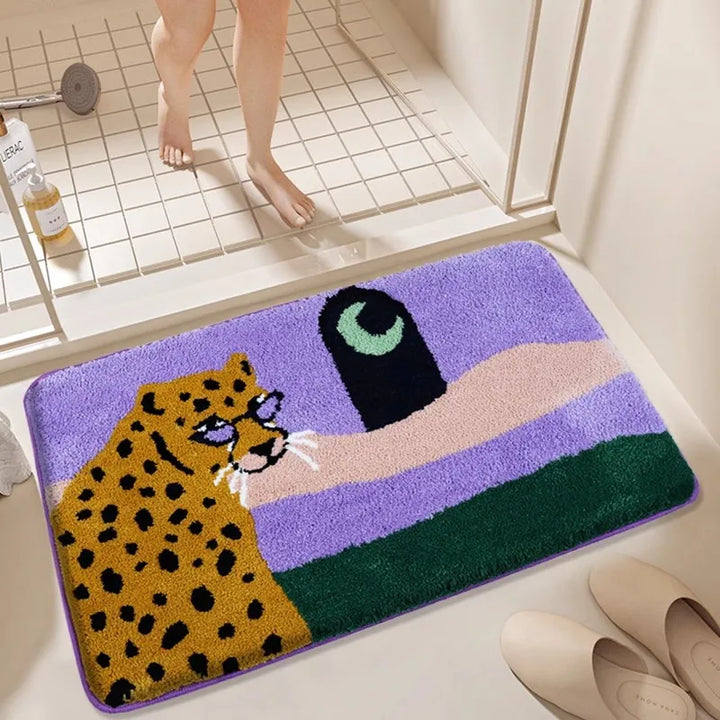 Leopard Under the Moon Fargerik Bade Matte | Skanto