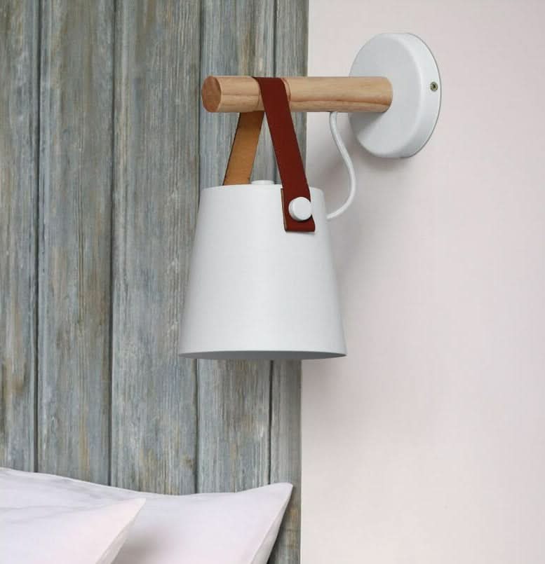 Skanto | Tre Nordic Vegglampe – Minimalistisk Hengende Lysarmatur