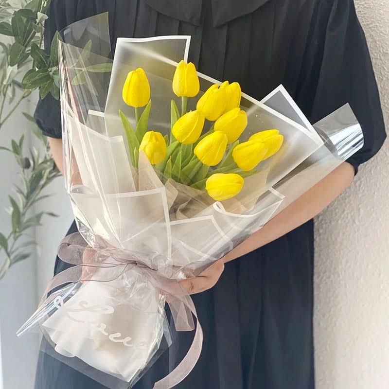 Künstlicher Tulpenstrauß mit realistisk wirkenden Blüten