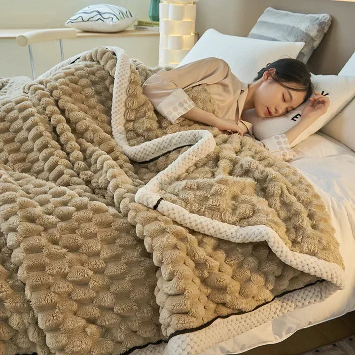 Skanto | Velutura Plysjteppe laget av Turtle Velour | Fluffy & Varm | For Seng, Sofa & Reiser | Anti-Pilling | Ulike Størrelser & Farger