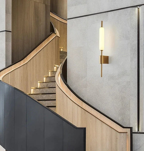 Skanto | AuraGold – Elegant Gullvegglampe for LED-belysning