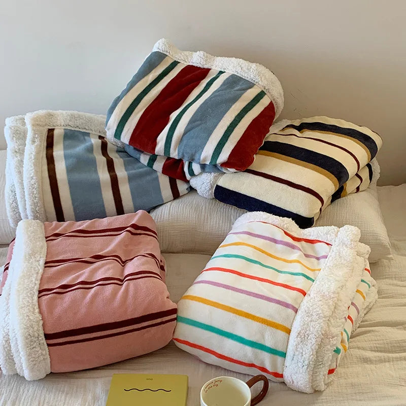 Stripe Sofa Throw | Skanto