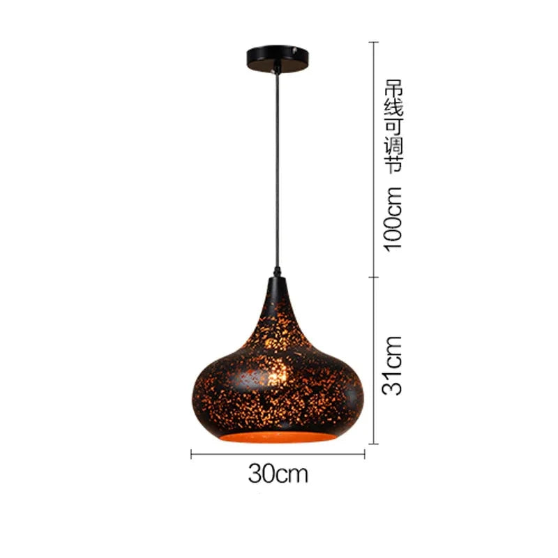 Skanto | Vintage Jern Pendellampe i Skandinavisk Retro Loftstil