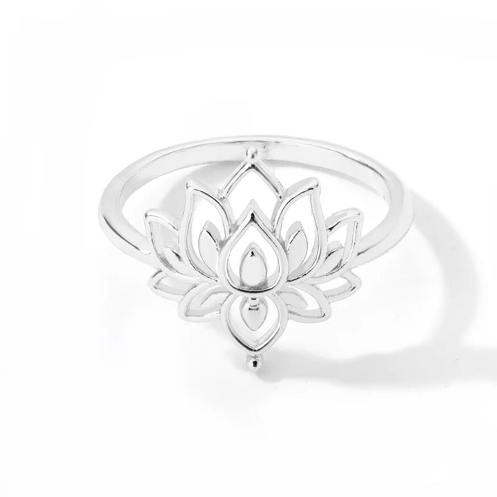 Skanto | Delikat Lotus Blomst Kontur Ring
