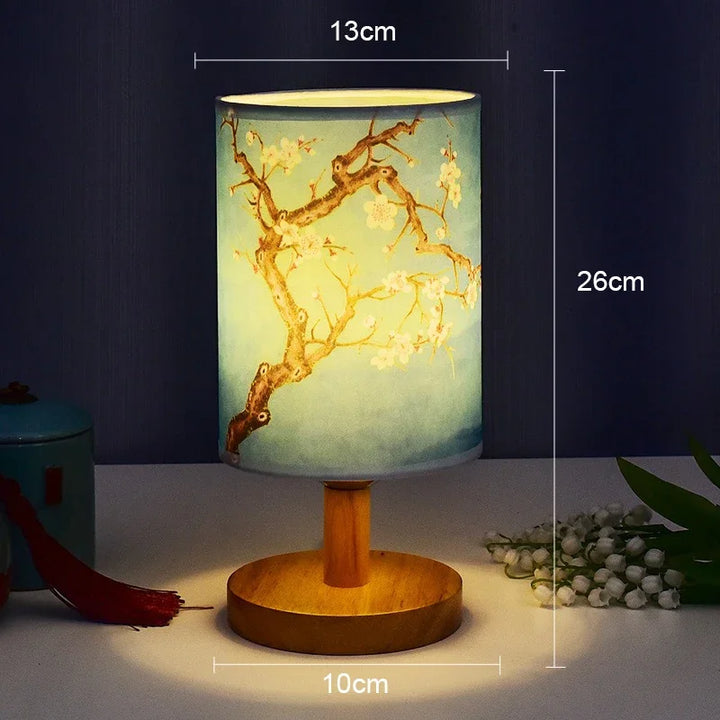 Skanto | LiánHua LED Bordlampe Plomblomst | Dimbar | Stoffske i kinesisk stil | Varm hvit lys | EU-plugg