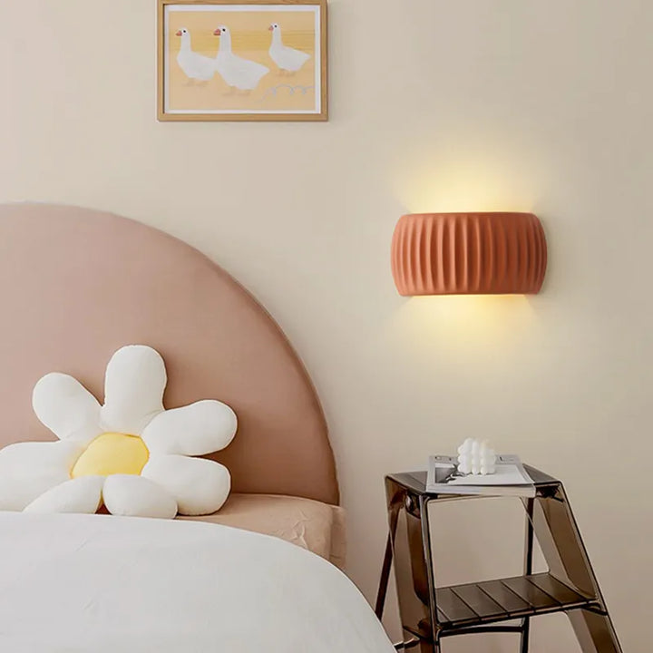 Skanto | ResinGlow - Kunstnerisk Harpiks Vegglampe