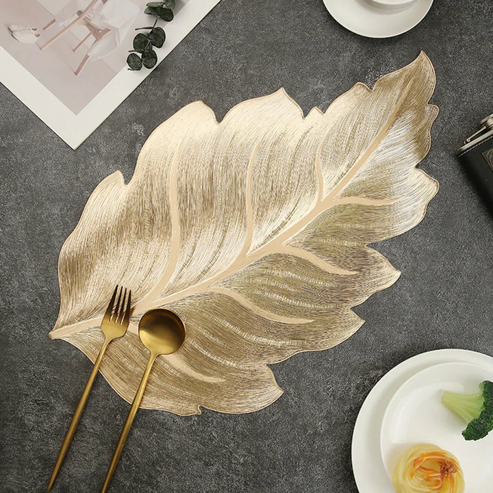 Gold Leaf Form Dekorativt Serveringsbrett | Skanto