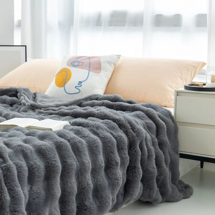 Skanto | PlushCozy | Faux Fur Vinterteppe