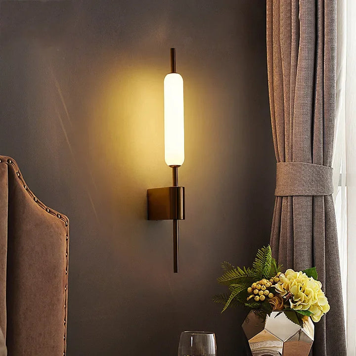 Skanto | AuraGold – Elegant Gullvegglampe for LED-belysning