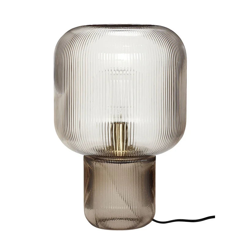 Skanto | Stilren lampe med en edel finish