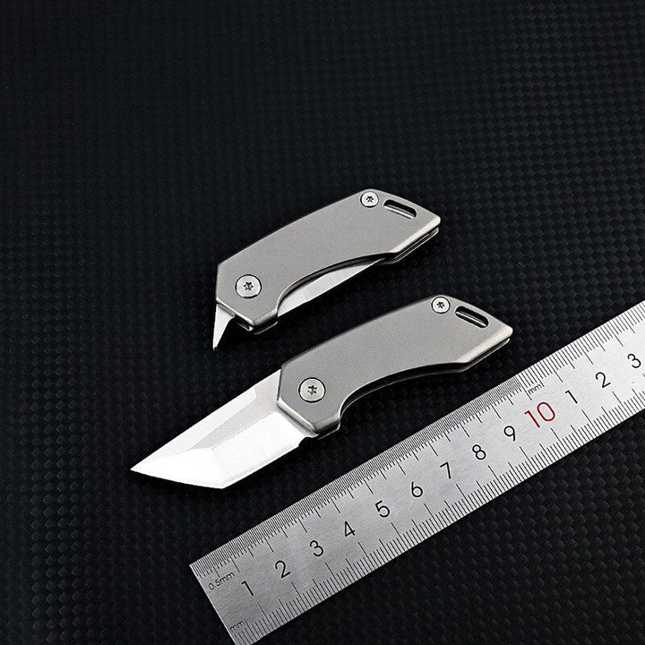 Skanto | Titan-Titanium legering Bag Nøkkelring Kniv
