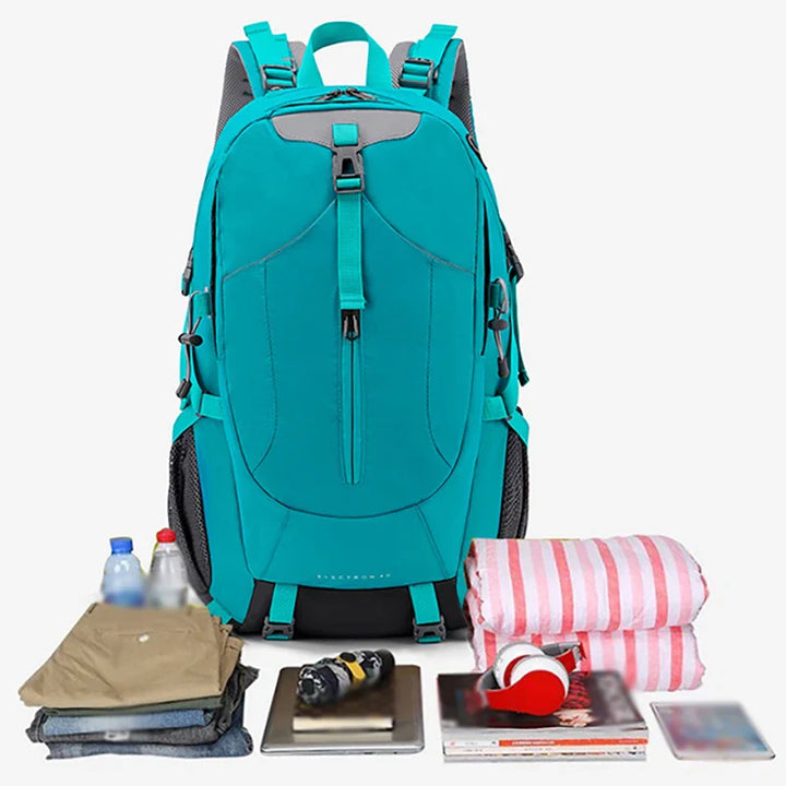 Skanto | Reise ryggsekk TrekVault 40 | 40 L Utendørs ryggsekk med regntrekk | For fotturer, reise og daglig bruk | 31 × 20 × 52 cm