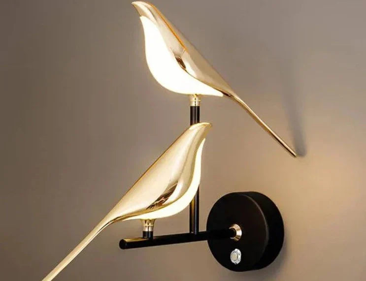 Skanto | BirdGlow – Fortryllende Vegglampe med Fugl for Mykt, Fangende Lys