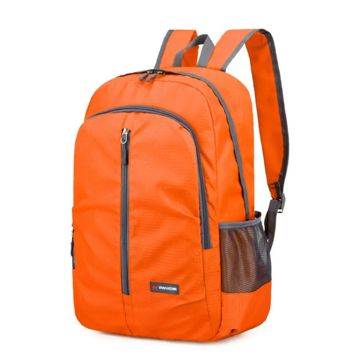 Skanto | Trekparo Sammenleggbar Rygsekk | 30L Ultralett & Vanntett | For Fotturer, Camping & Reiser | Unisex Dagsekk