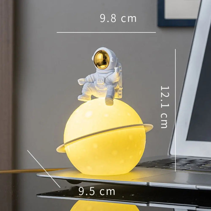 Kosmisk LED Skrivebordslampe
