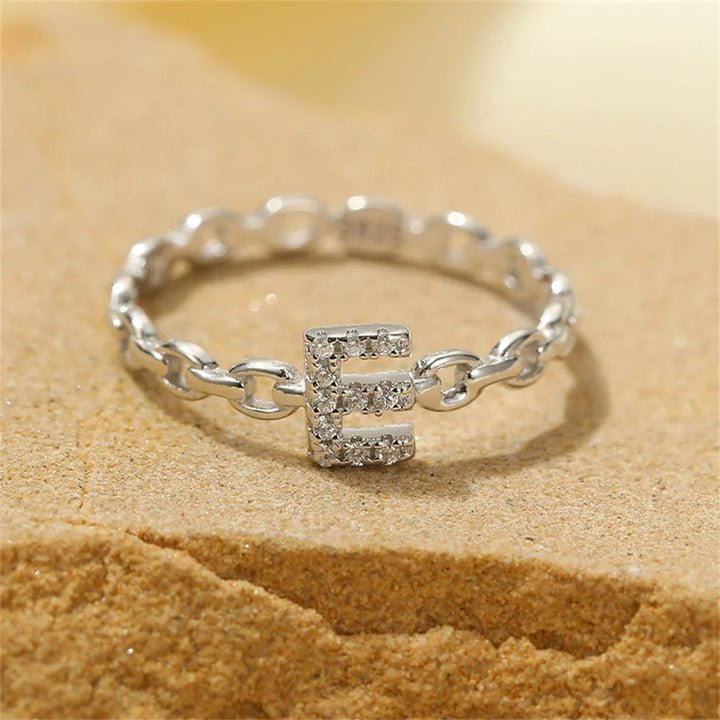 Skanto | Delikat Diamant Bokstav Initial Ring