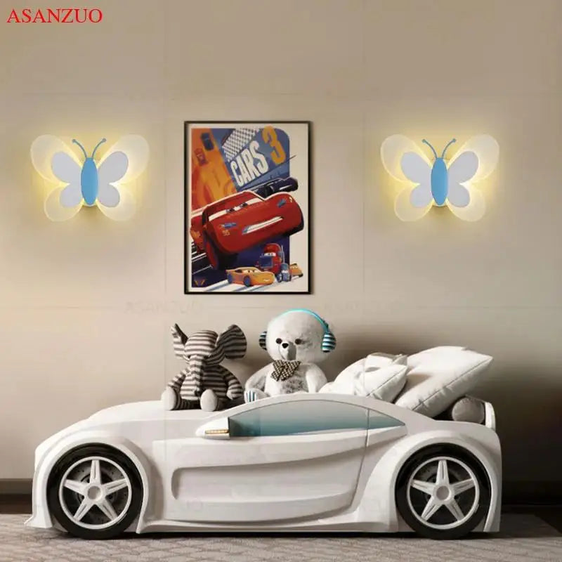 ButterflyGlow – LED Vegglampe i Sommerfugl Design for Rommet Skanto