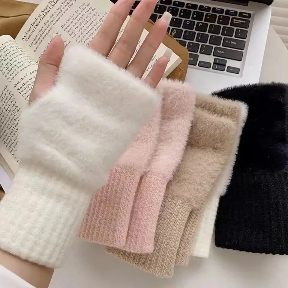 Unisex Fleece Fingerless Gloves – Varme, Myke og Funksjonelle | Skanto
